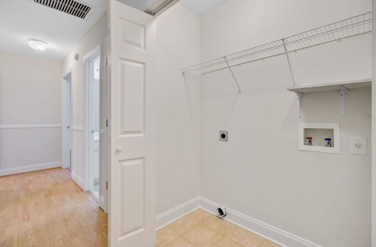 1232 Saylors Avenue Photo 17