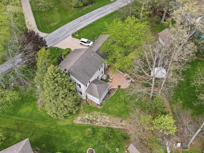 918 Neil Armstrong Drive, Wapakoneta, OH 45895 Photo 5