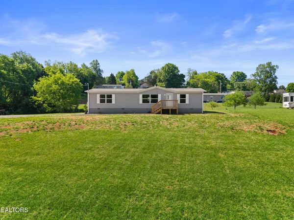 217 Oakland Rd, Sweetwater, TN 37874