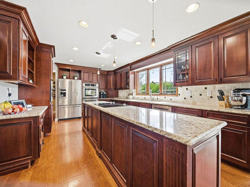 5657 Whitecraigs Court, Dublin, OH 43017 Photo 6