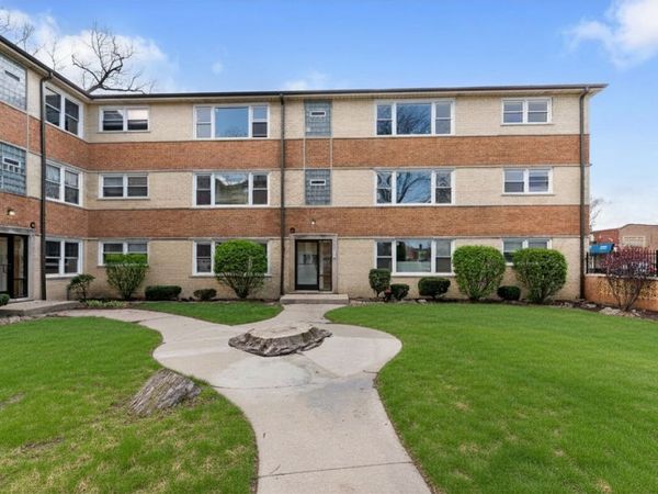 7900 S Merrill Avenue , Unit 3E, Chicago, IL 60649