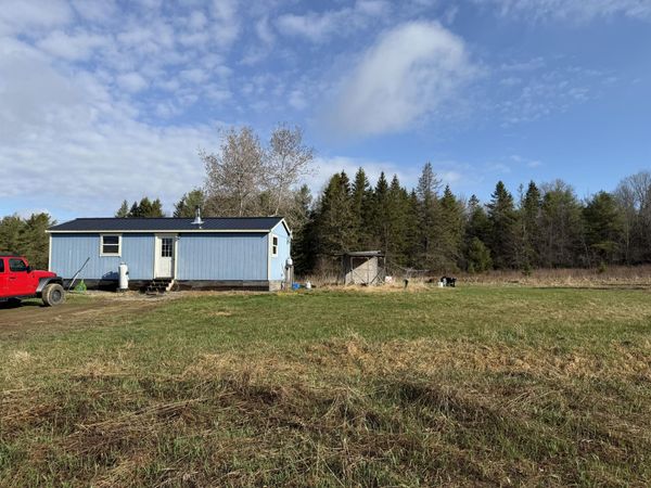 946 Main Street , Springfield, ME 04487