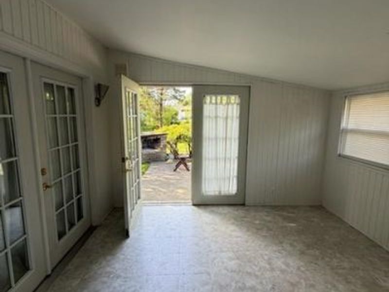 4924 Bayside Drive, Riverside, OH 45431 Photo 8