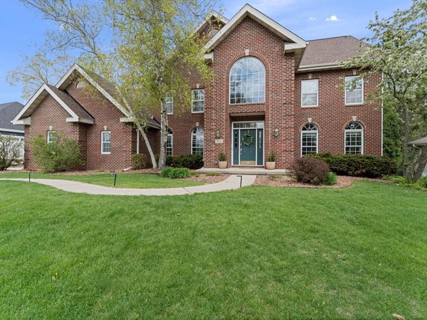 3068 Edenberry Street, Fitchburg, WI 53711