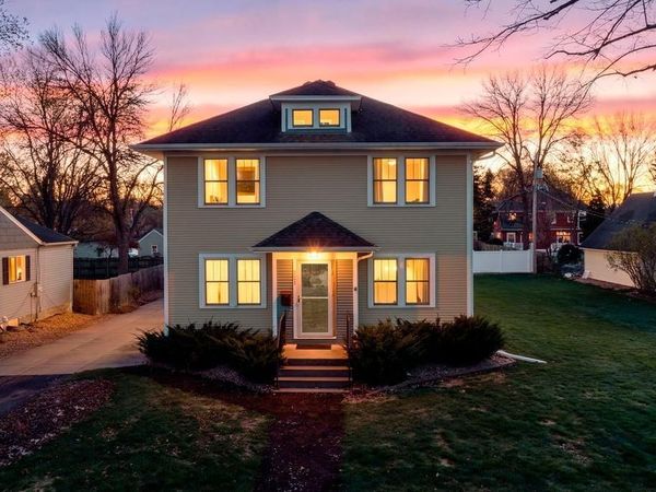 721 6th Street W, Hastings, MN 55033