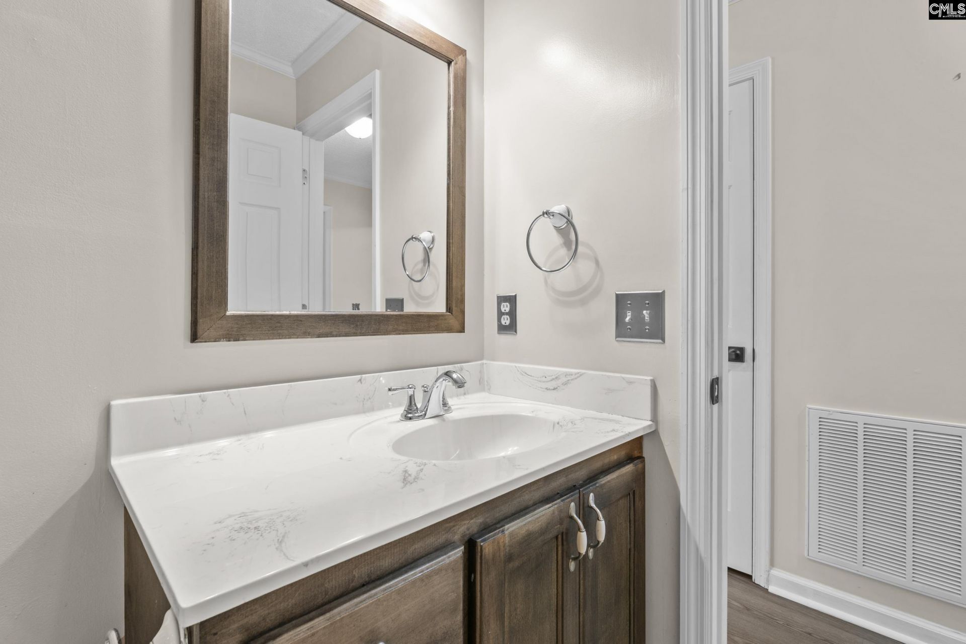 106 Sweetwater Drive  Photo 24