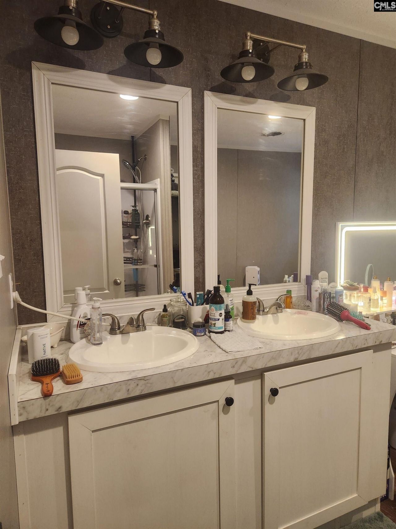 1609 Congress Road  Photo 14