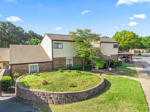17 Huntleigh Drive, Hot Springs, AR 71901