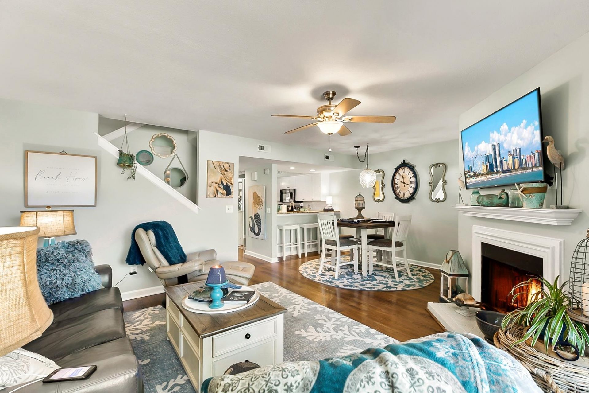 1 Shadow Moss Pl.  Photo 10