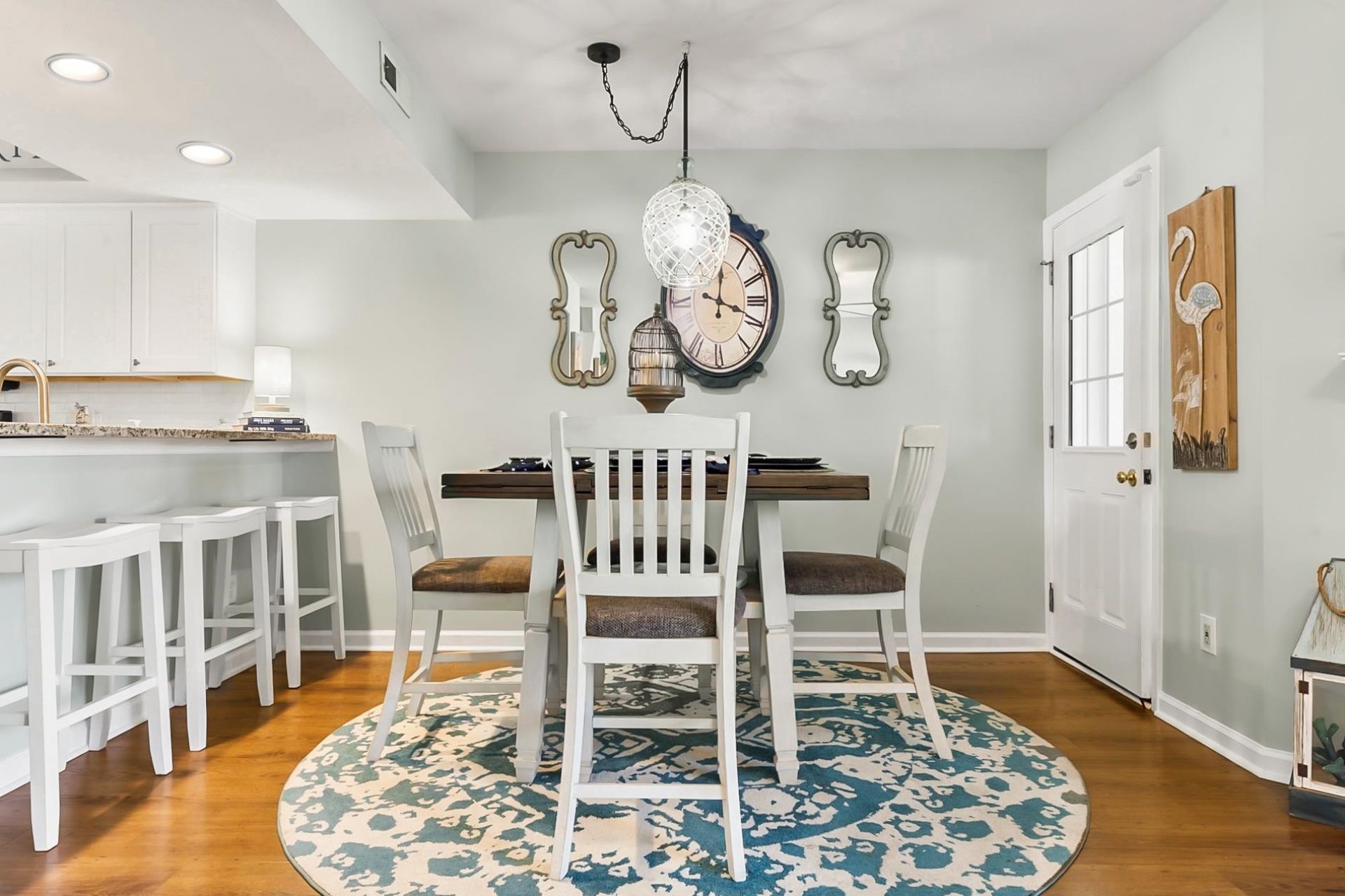 1 Shadow Moss Pl.  Photo 12