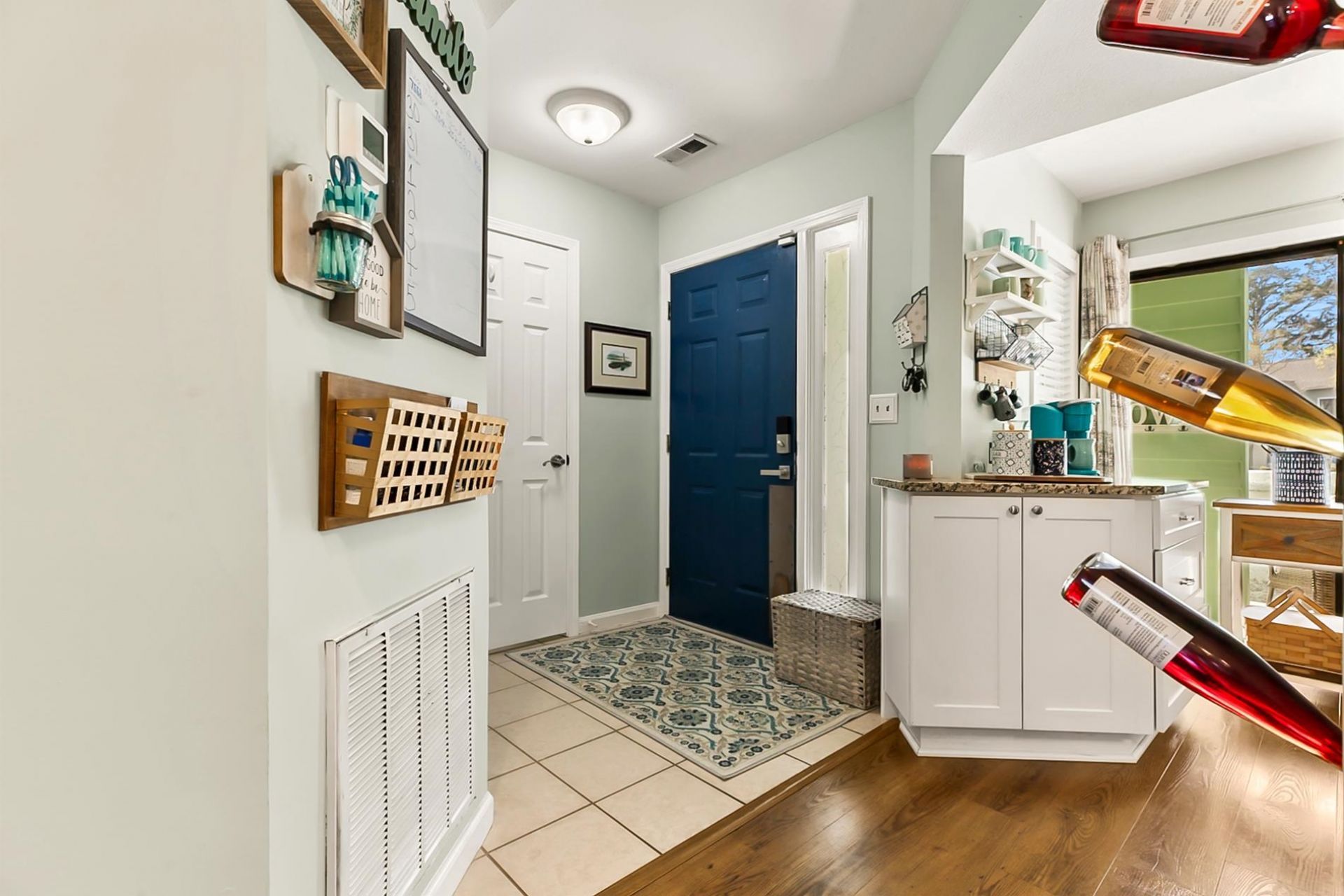 1 Shadow Moss Pl.  Photo 21