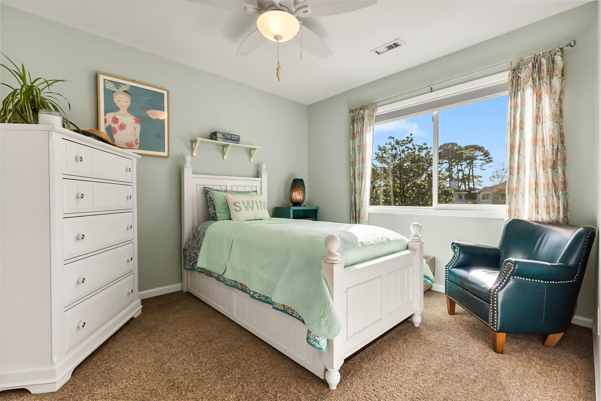 1 Shadow Moss Pl.  Photo 28