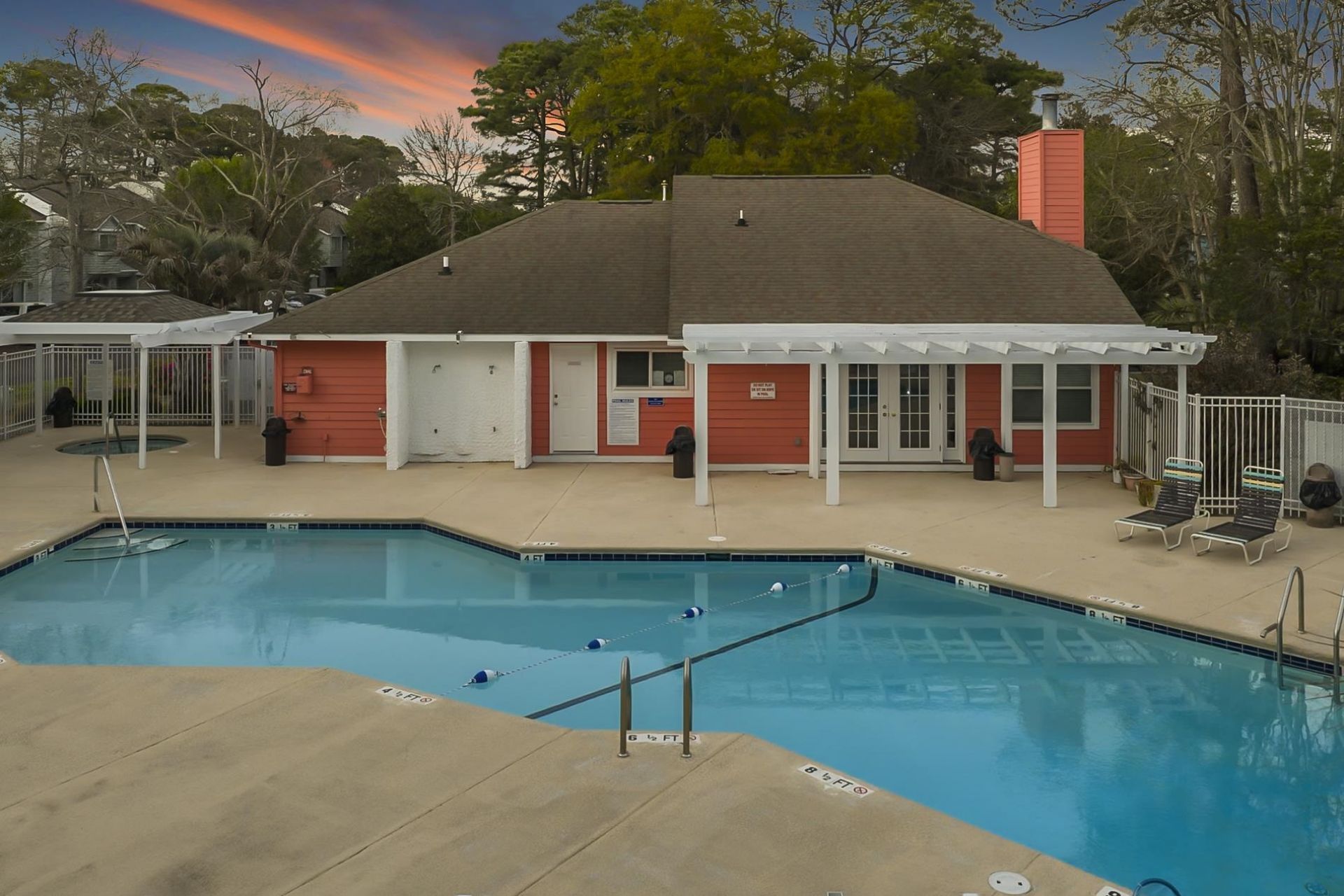 1 Shadow Moss Pl.  Photo 47