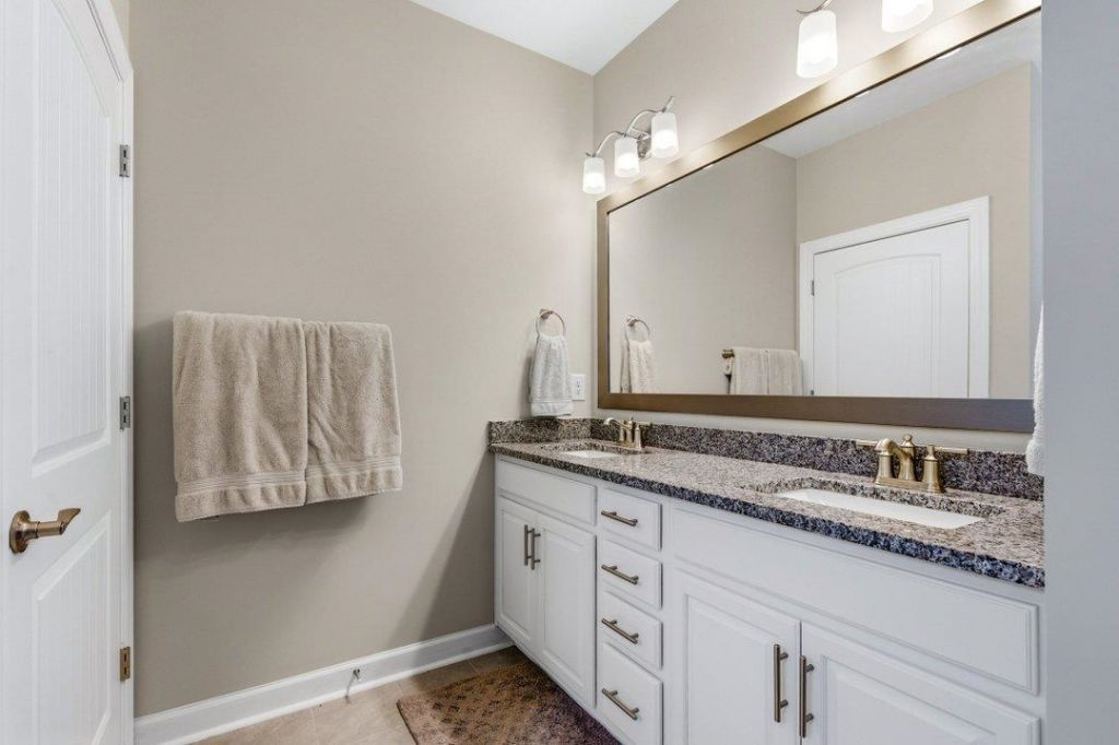 2077 Singing Palm Loop Photo 19