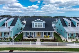 2077 Singing Palm Loop photo 4