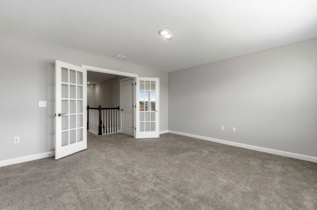 2077 Singing Palm Loop Photo 25