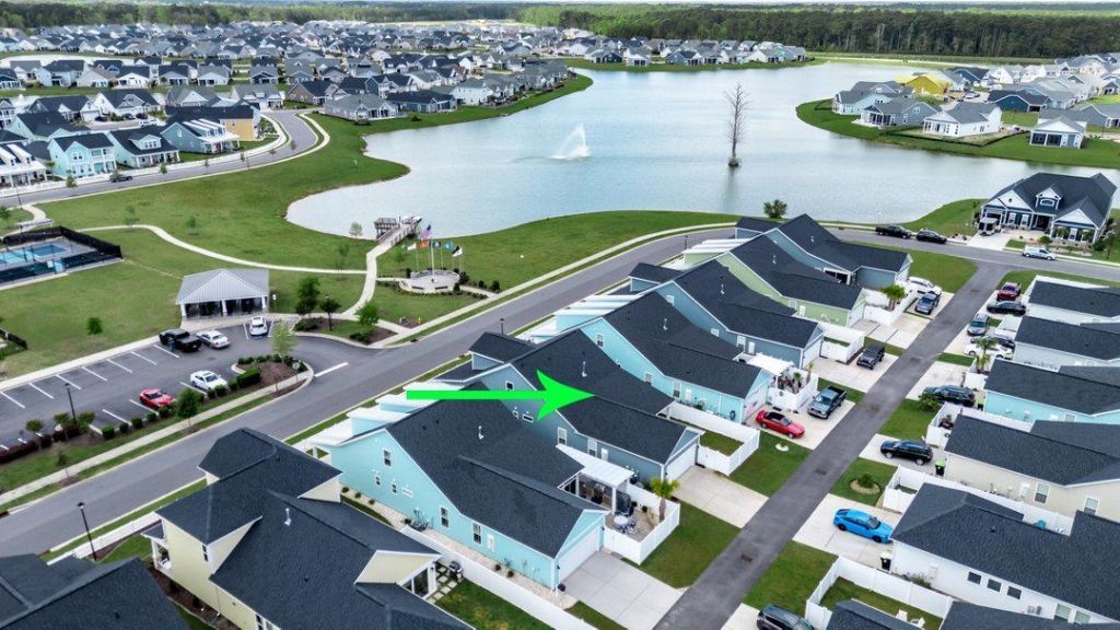 2077 Singing Palm Loop Photo 37