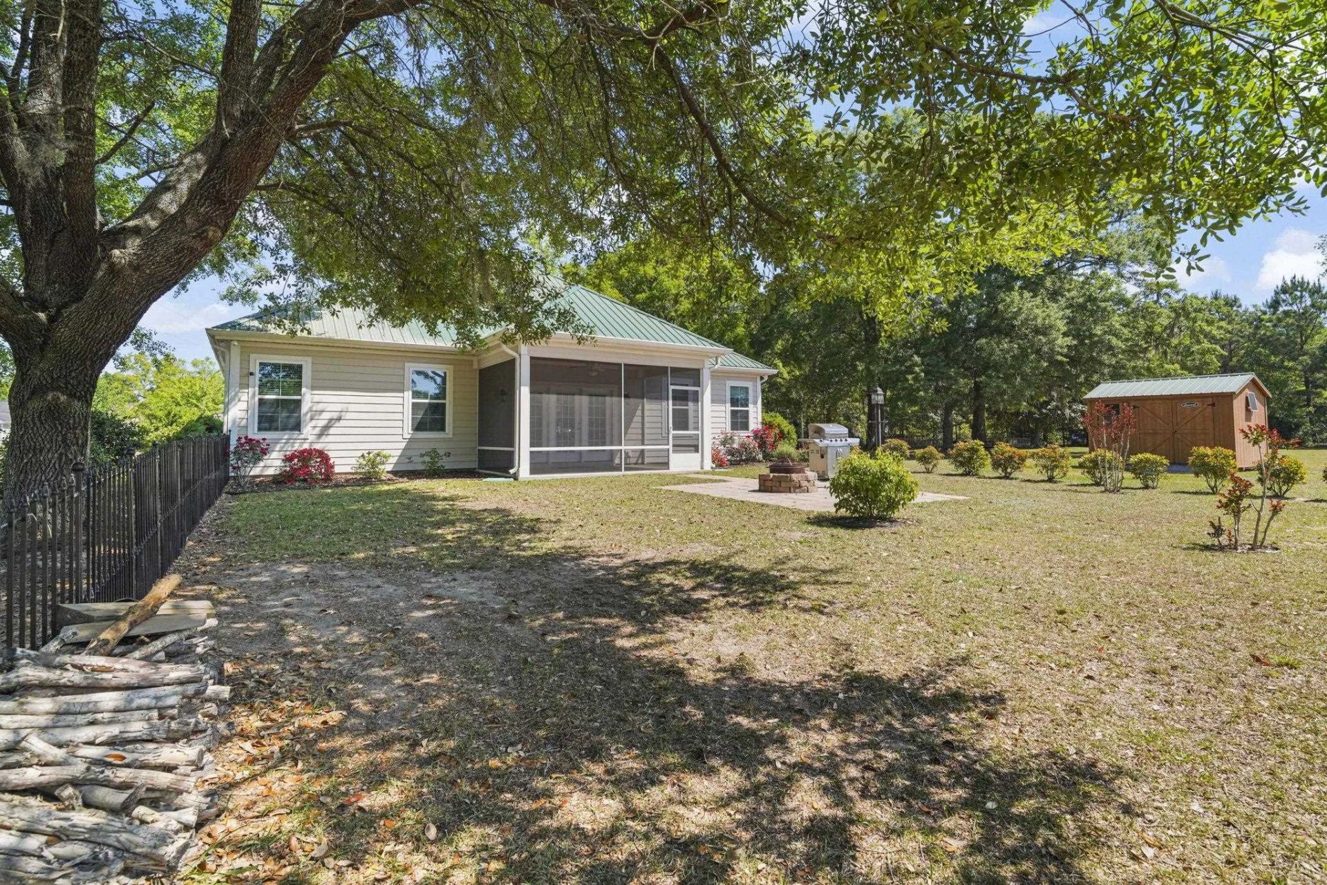 4867 Peachtree Rd Photo 46