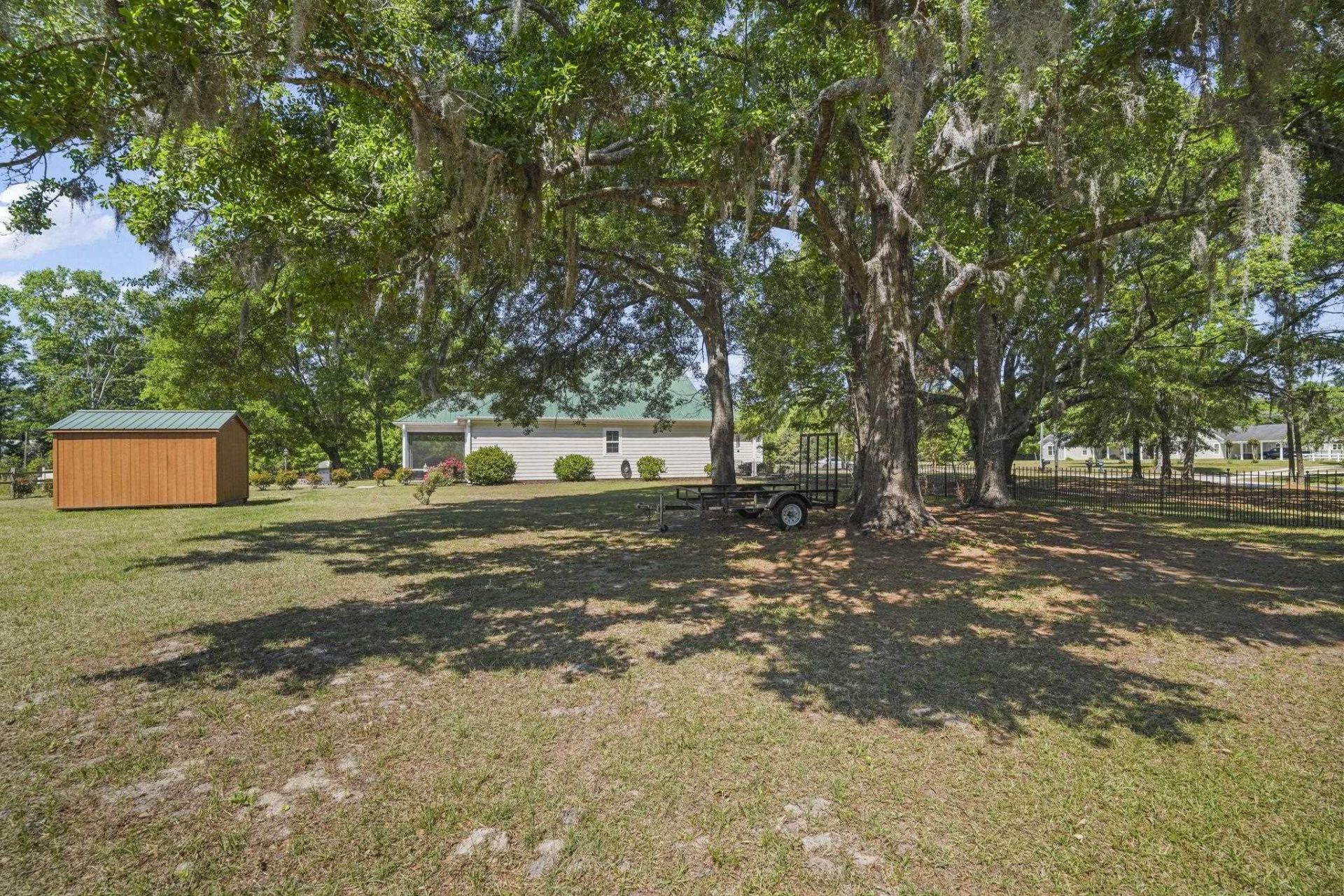 4867 Peachtree Rd Photo 54