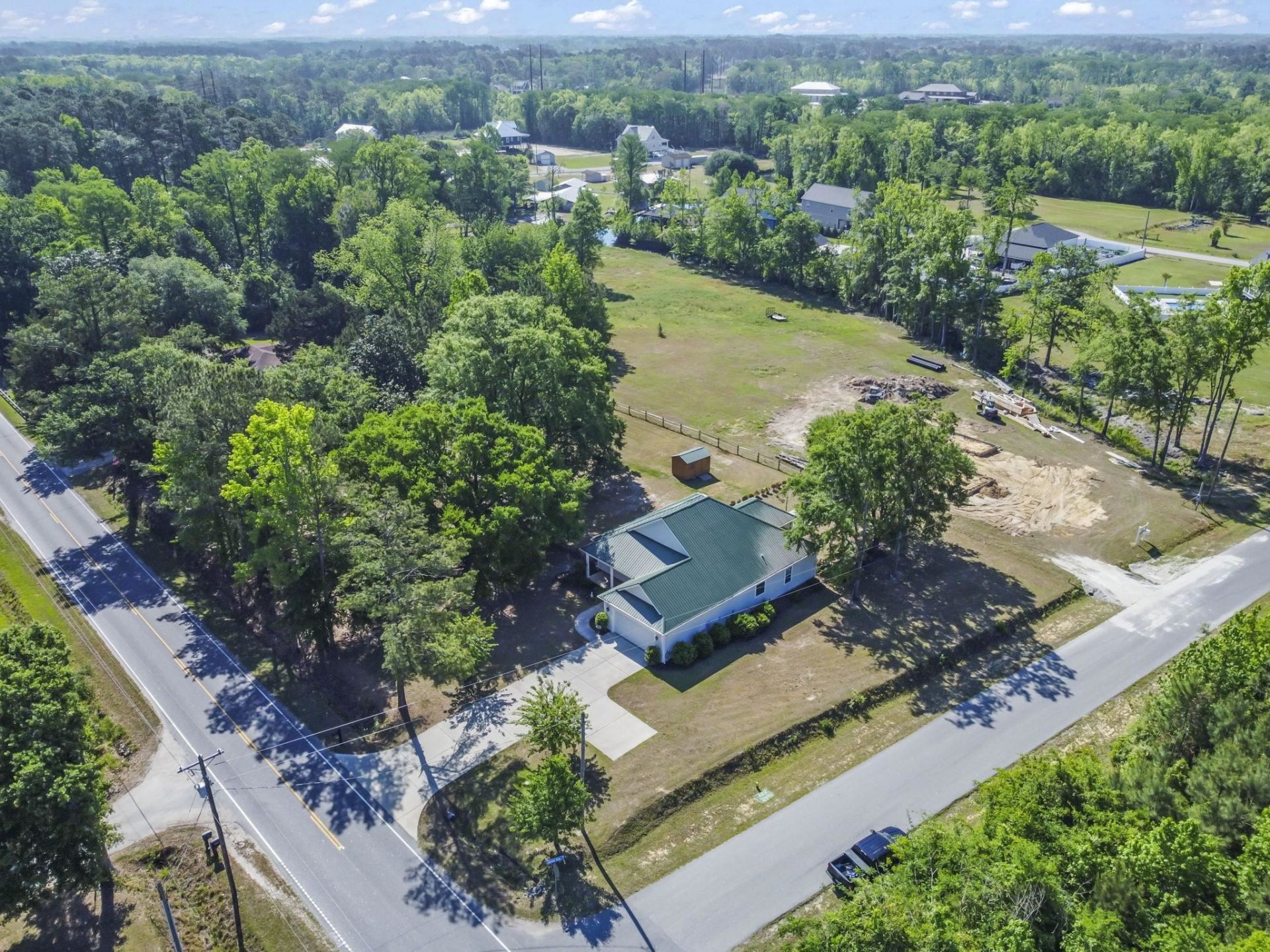 4867 Peachtree Rd Photo 57