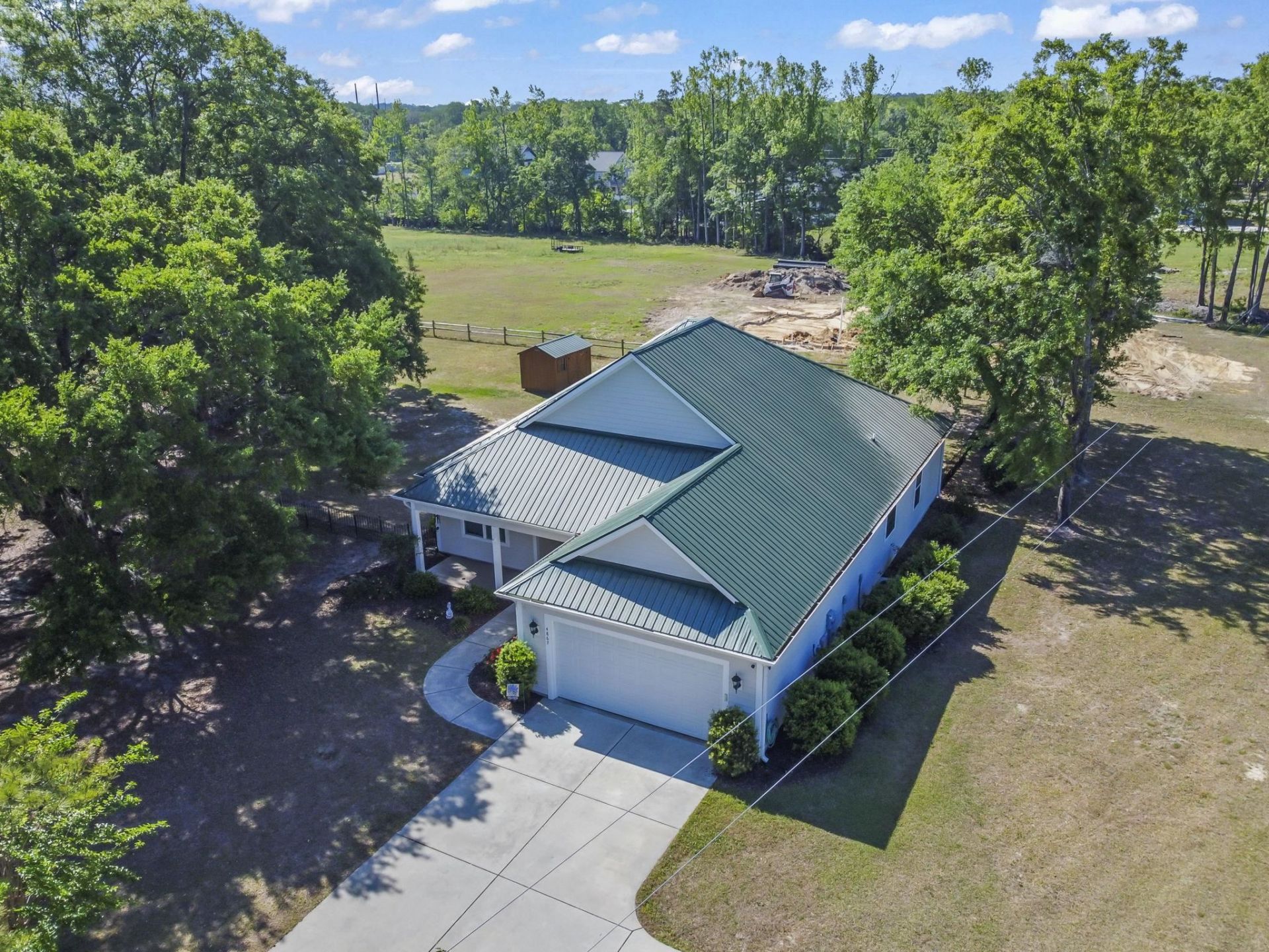 4867 Peachtree Rd Photo 64