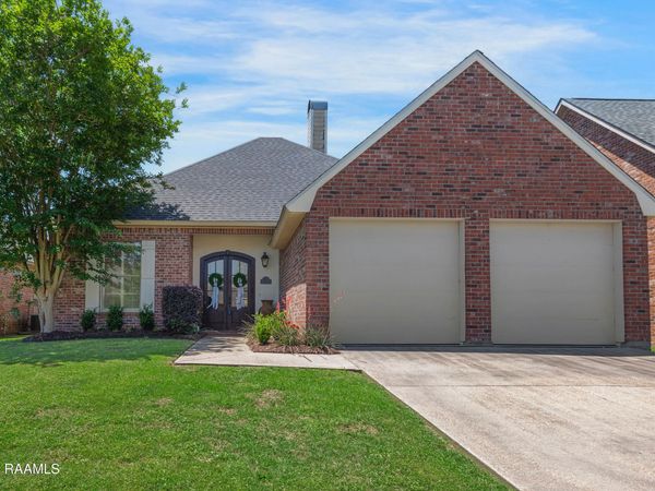 112 Tonbridge Drive , Lafayette, LA 70508