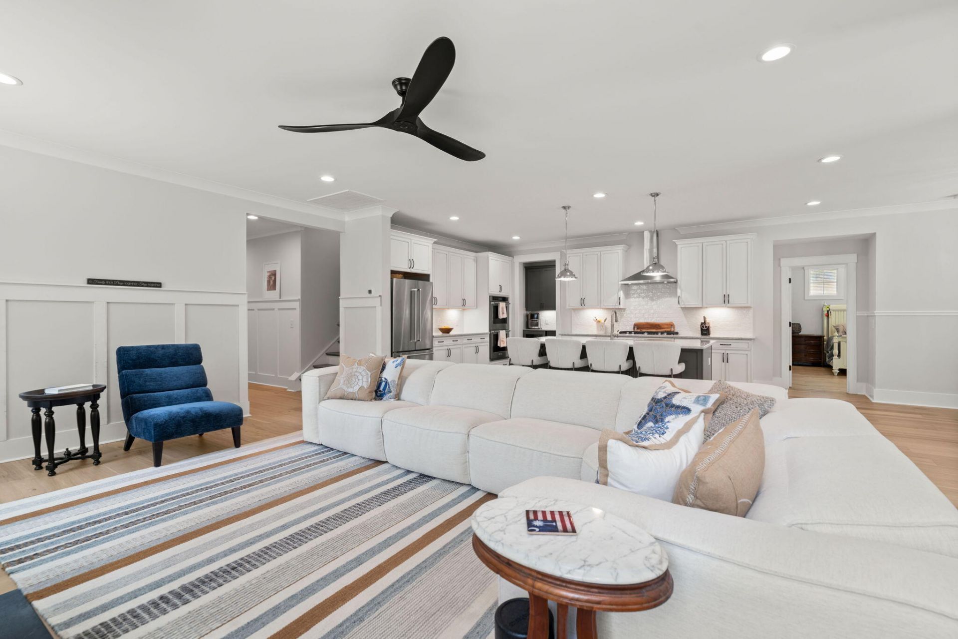 408 Henry Joseph Way Photo 11