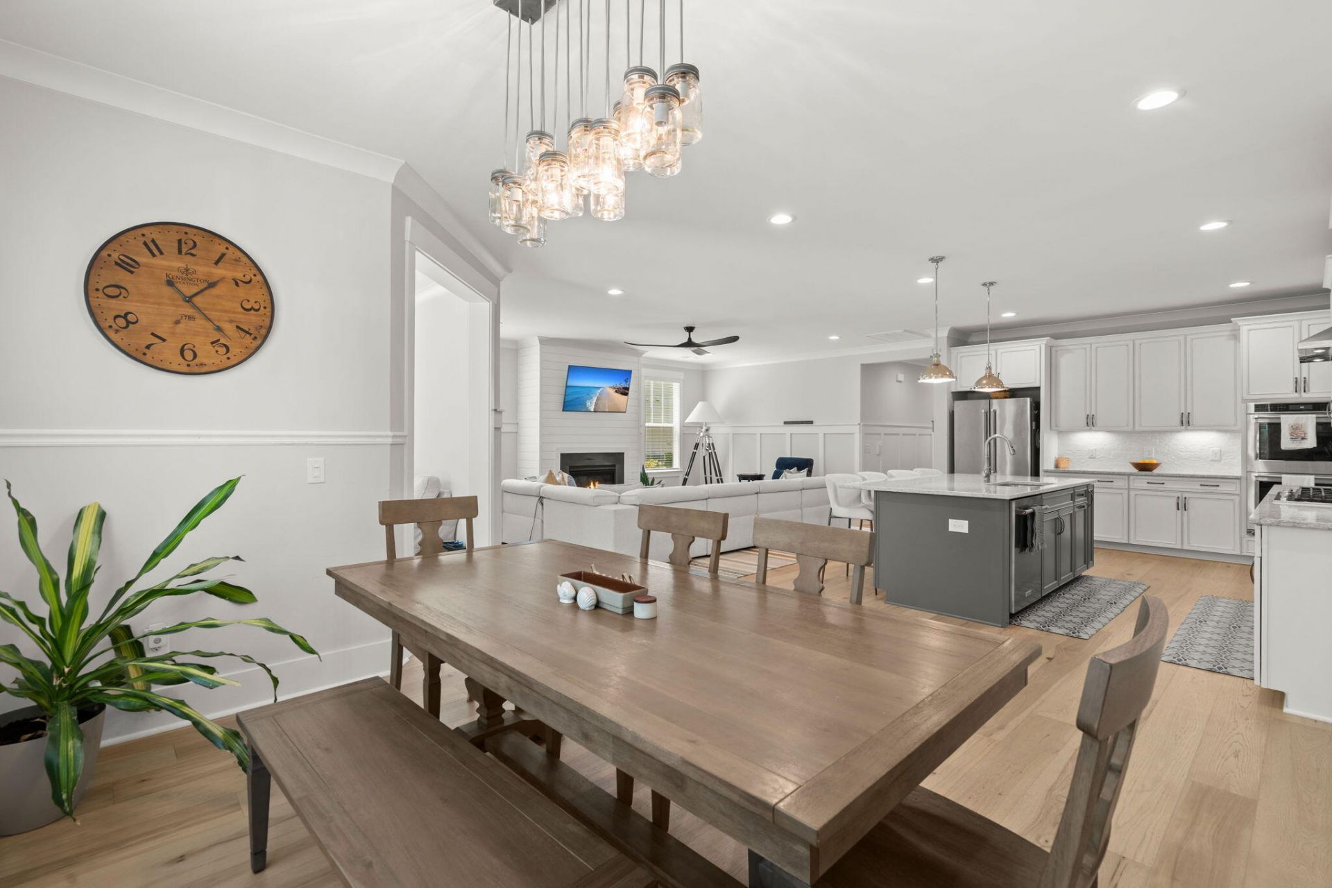 408 Henry Joseph Way Photo 14