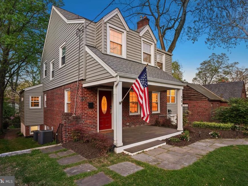 509 Philadelphia Avenue, Takoma Park, MD 20912 Main Photo