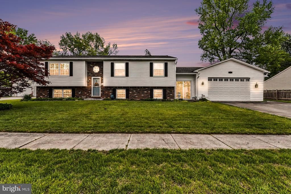 2513 Maple Road, Baltimore, MD 21219 Main Photo