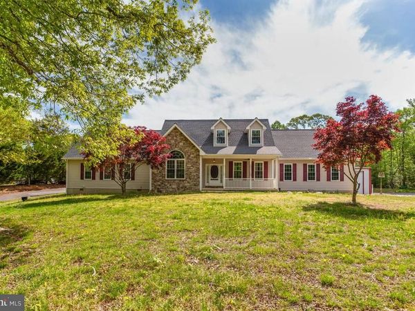 400 ADELINA ROAD , PRINCE FREDERICK, MD 20678