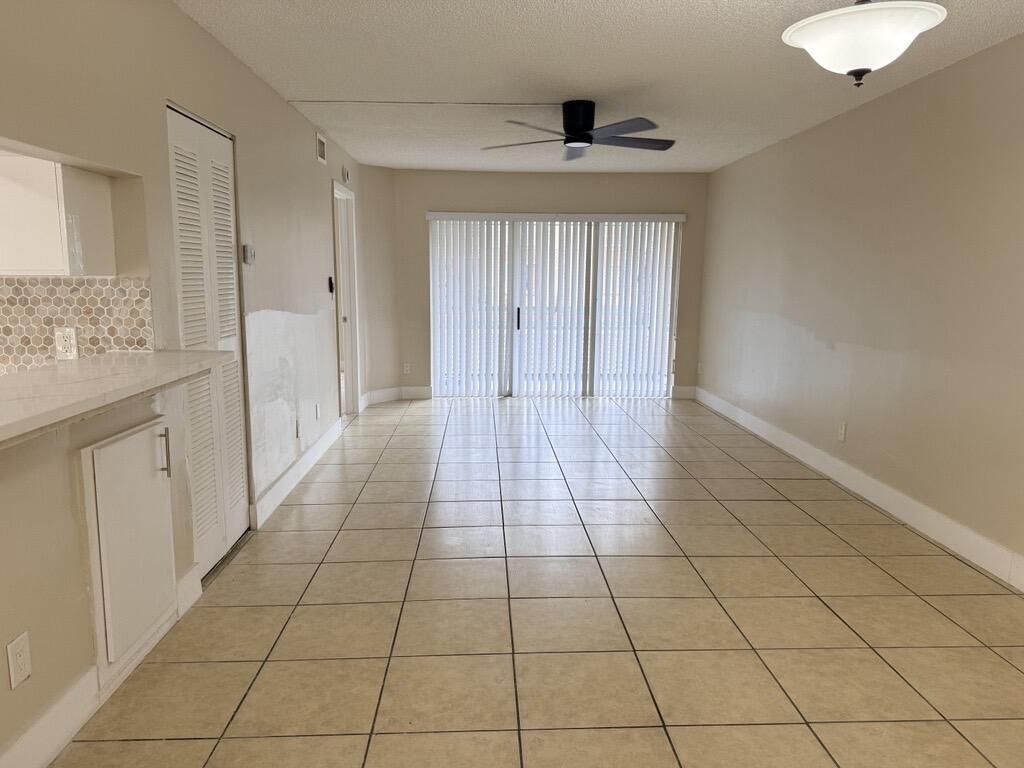 998 Coral Club Drive, Unit 998, Coral Springs, FL 33071 Photo