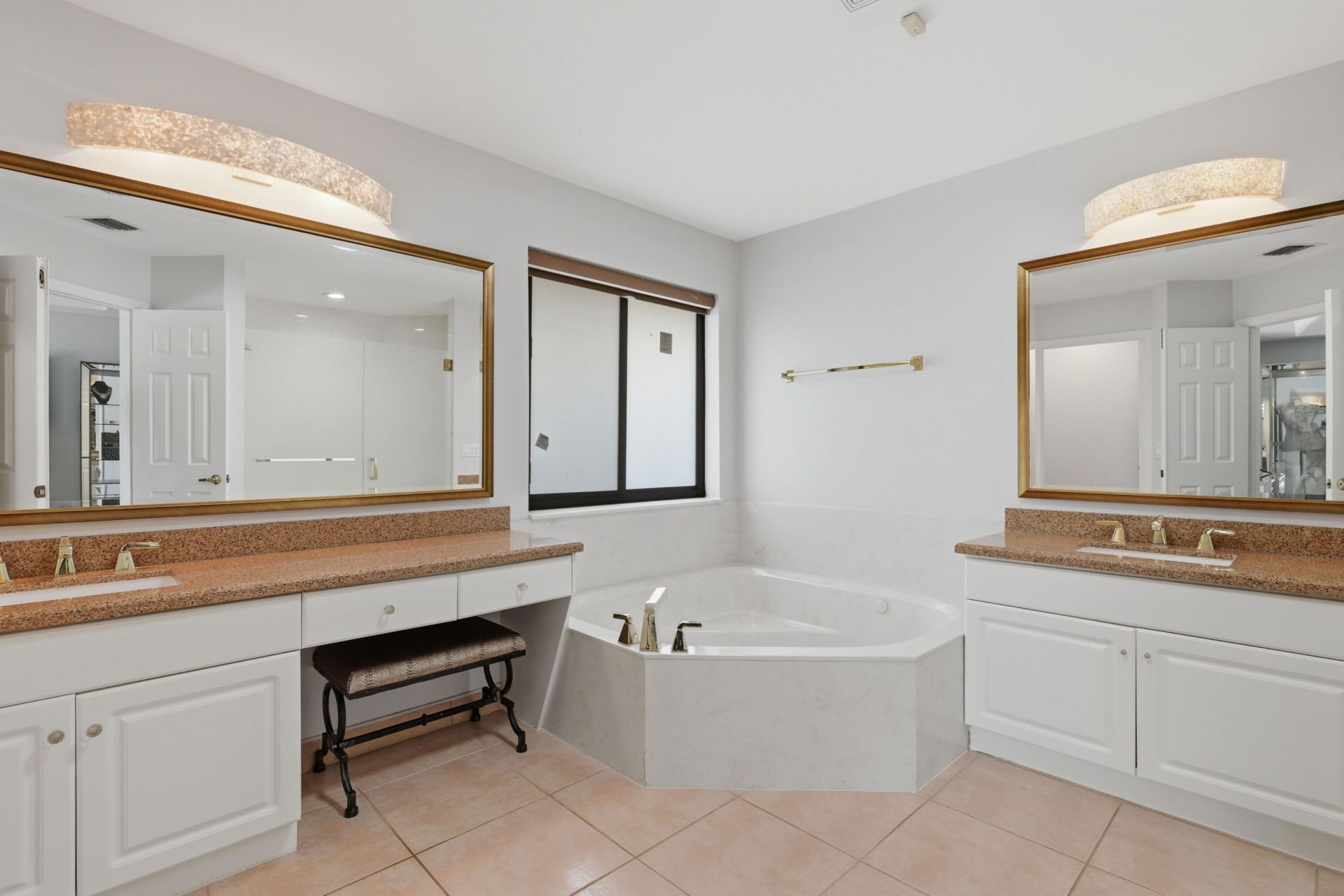 22257 Vista Lago Drive, Boca Raton, FL 33428 Photo