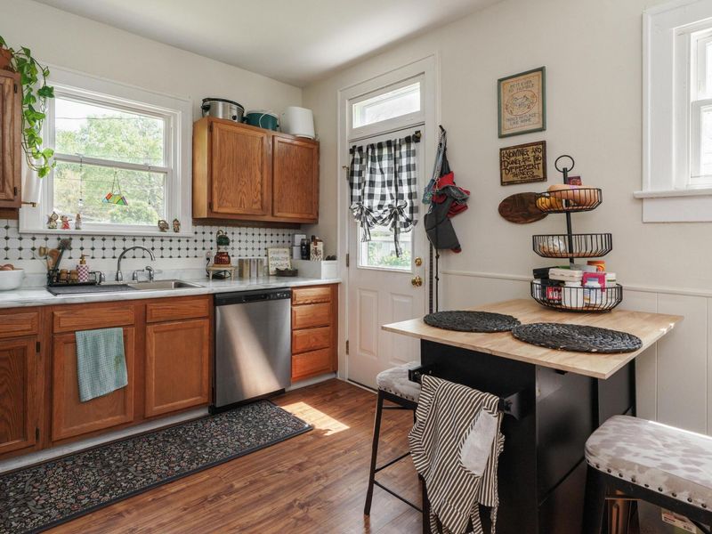 245 - 247 Crestview Road, Columbus, OH 43202 Photo 10