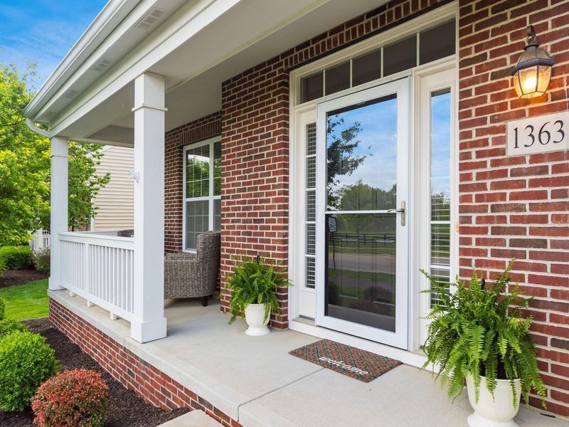 1363 Pinnacle Club Drive, Grove City, OH 43123 Photo 2