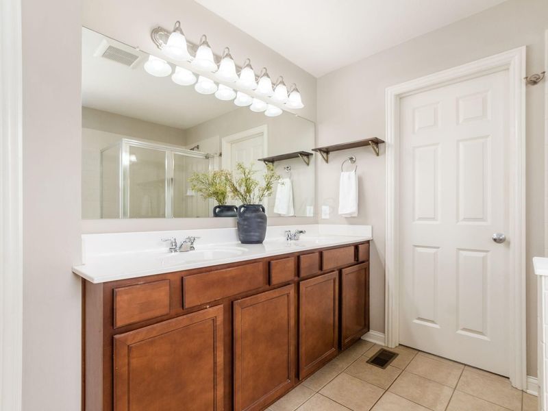 1363 Pinnacle Club Drive, Grove City, OH 43123 Photo 29