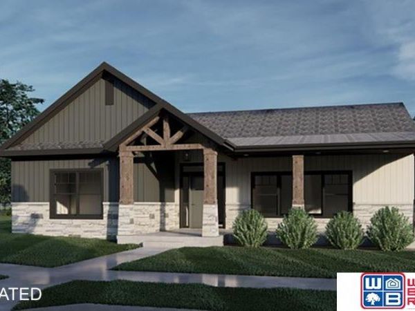1111 Ironwood Drive, Seward, NE 68434