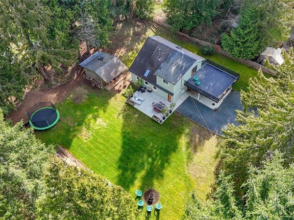 864 Carson Rd , Whiskey Creek, BC V9K 1V7