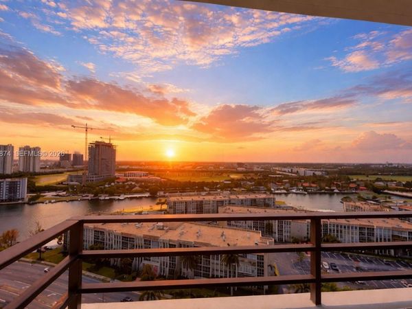 600 Three Islands Blvd, Unit 1707, Hallandale Beach, FL 33009