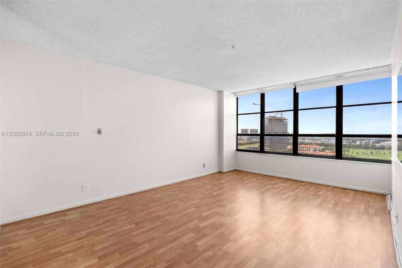 600 Three Islands Blvd, Unit 1707, Hallandale Beach, FL 33009 Photo