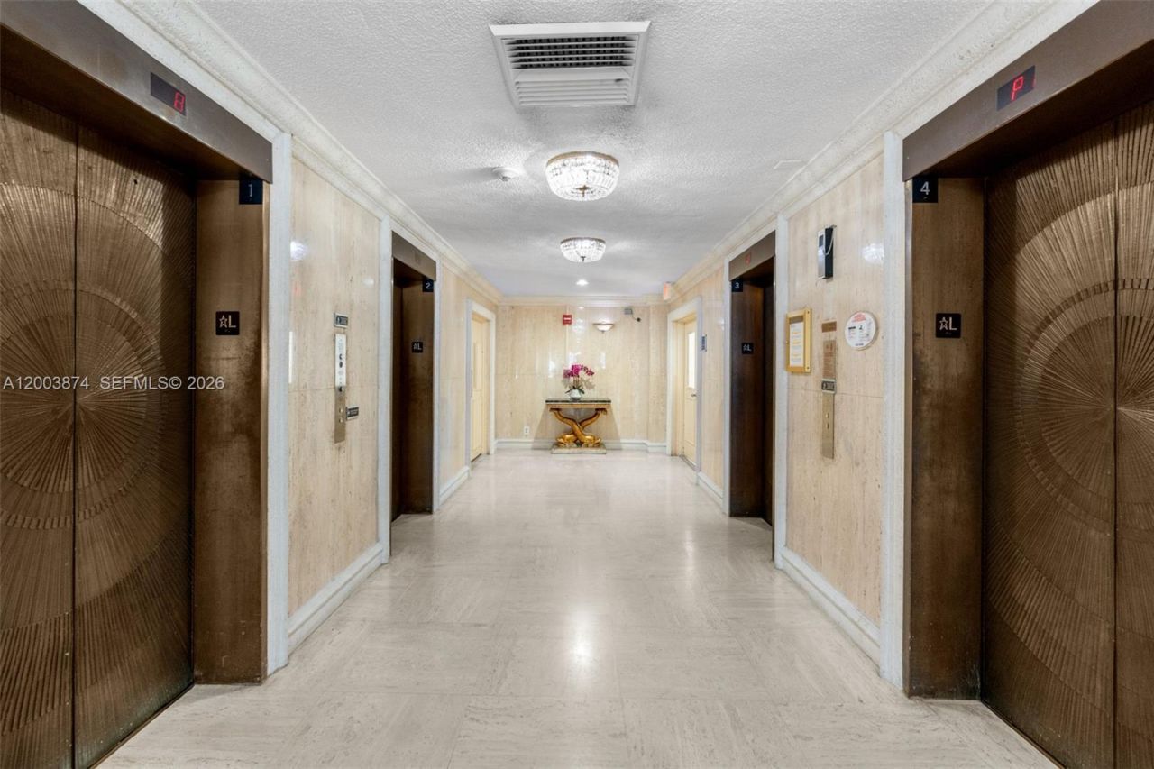 600 Three Islands Blvd, Unit 1707, Hallandale Beach, FL 33009 Photo