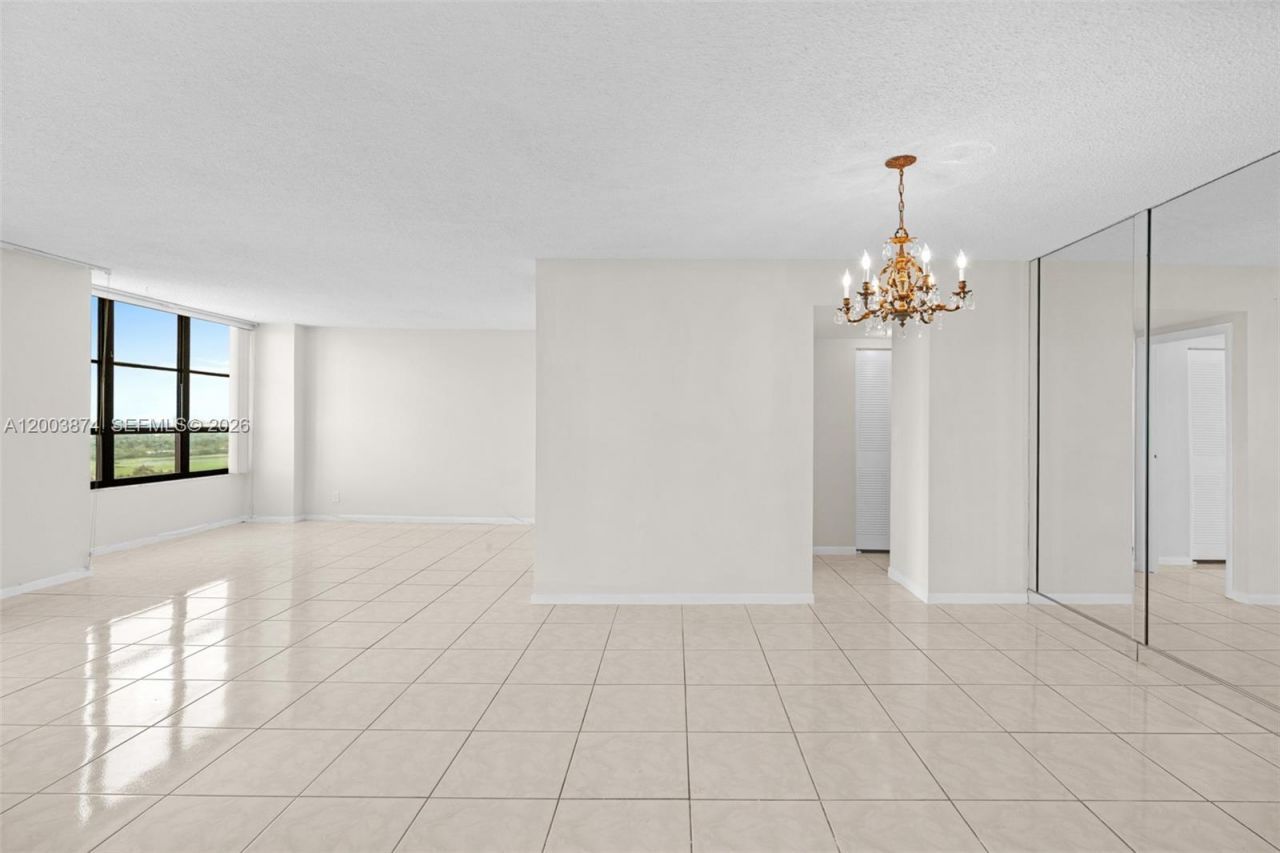 600 Three Islands Blvd, Unit 1707, Hallandale Beach, FL 33009 Photo