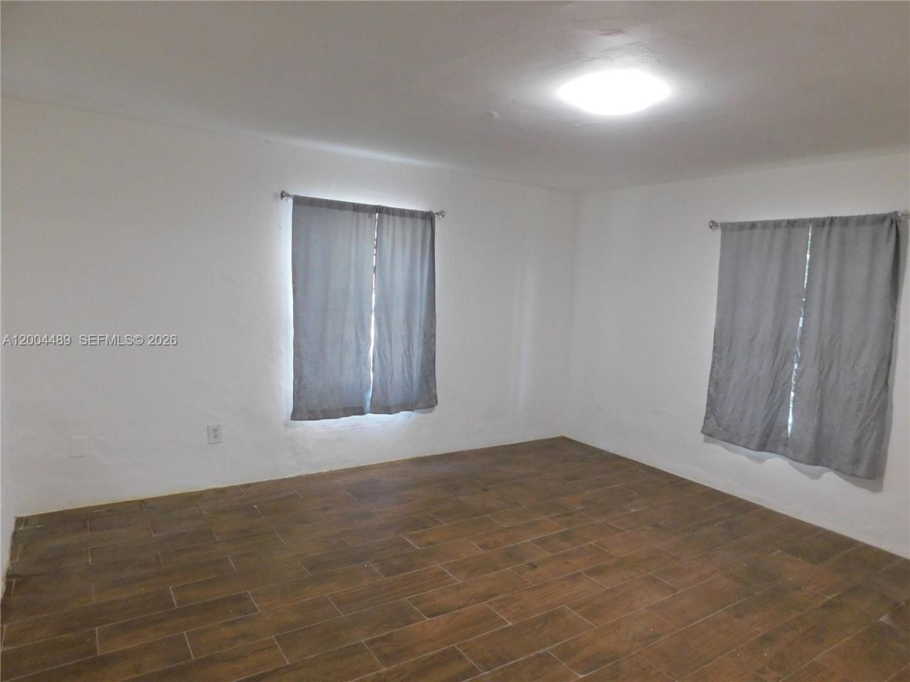10945 NW 19th Ave, Unit B, Miami, FL 33167 Photo