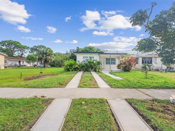 1408 N 23rd St, Fort Pierce, FL 34950