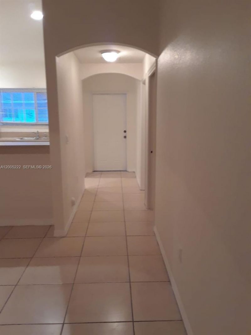 3828 SW 48th Ave , Unit D-27, Pembroke Park, FL 33023 Photo