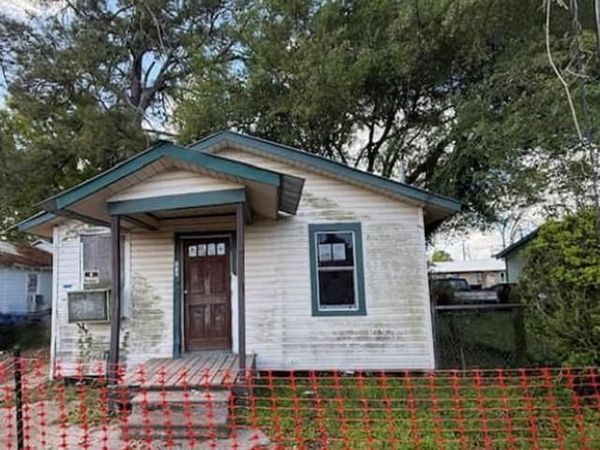 212 CLIFFORD Road , Lafayette, LA 70501