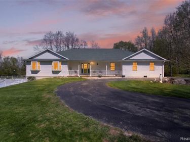 7233 Hague Avenue, Liberty Twp, MI 49201