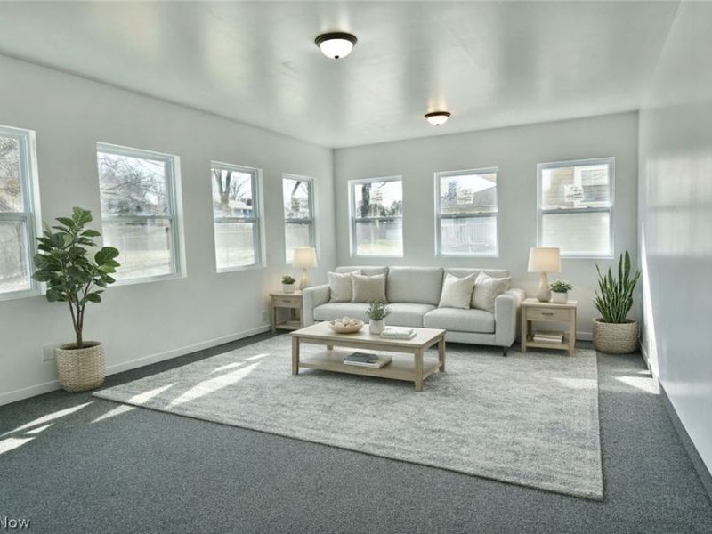 8351 Chesterton Drive, Youngstown, OH 44514 Photo 12