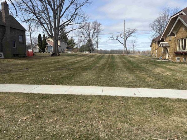 N Ridge Street, Hustisford, WI 53034