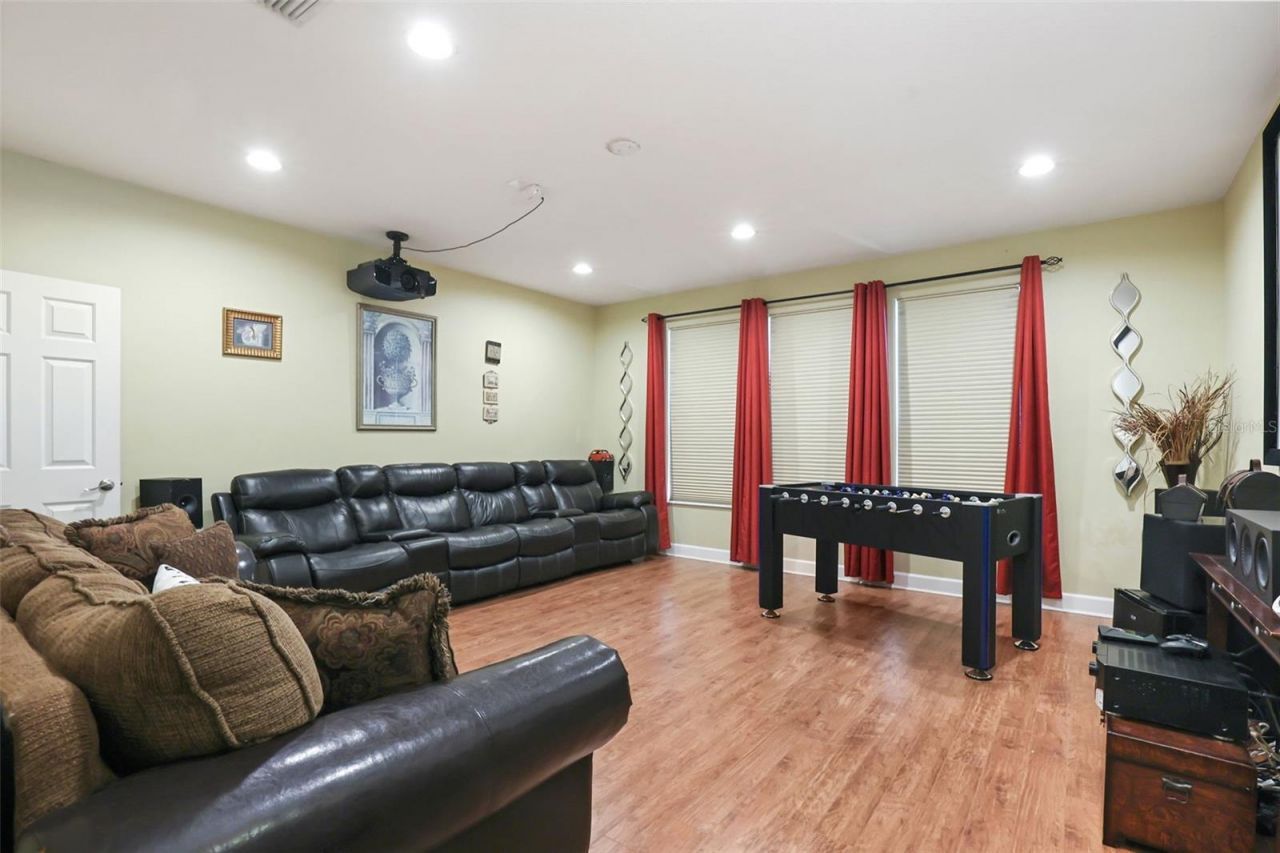 27608 Pine Point Drive , Wesley Chapel, FL 33544 Photo